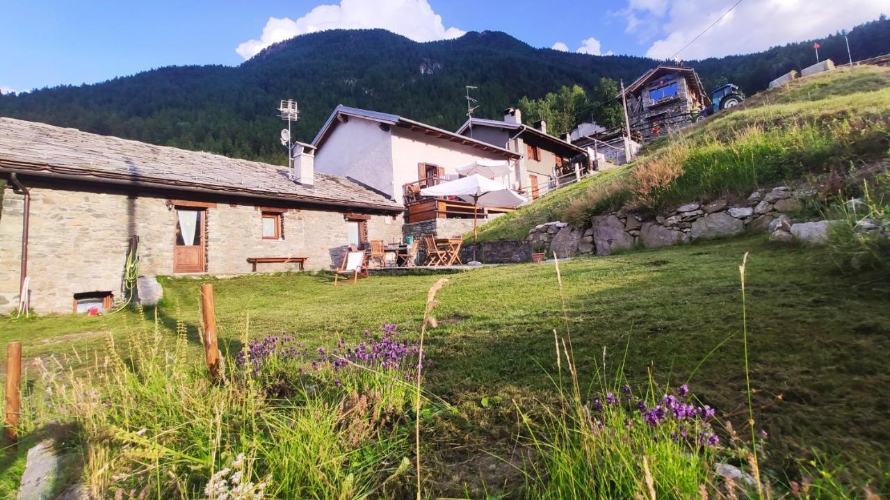 Chalet Saint Salod - Pila シャルヴェンソド エクステリア 写真